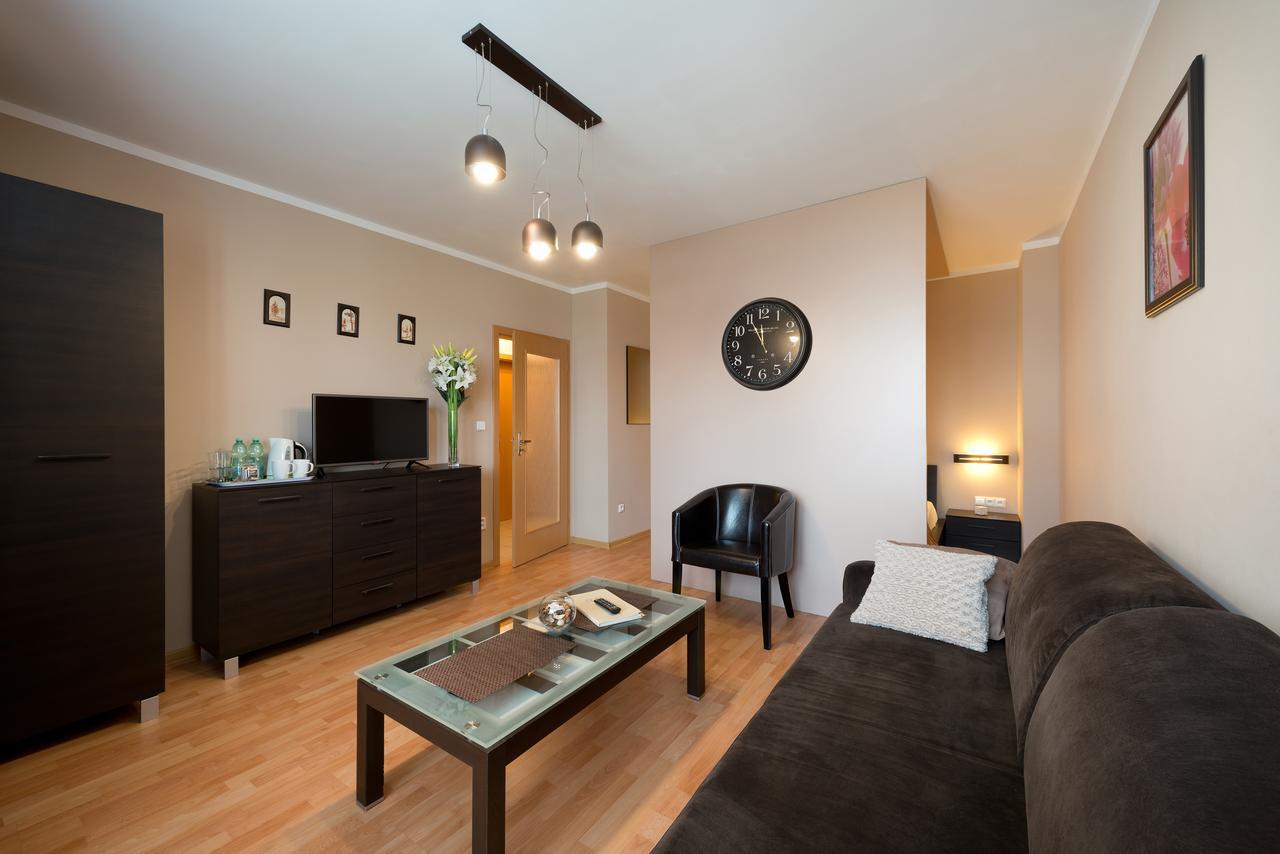 B2B Apartments Jihlava Eksteriør bilde